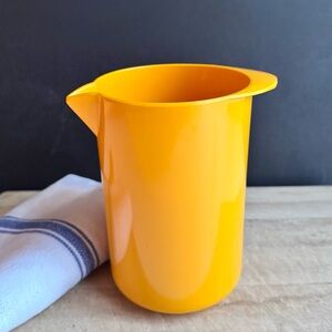 Vintage Rosti Denmark Melamine Yellow 2511 Pitcher Utensil Holder Heifer Boberg